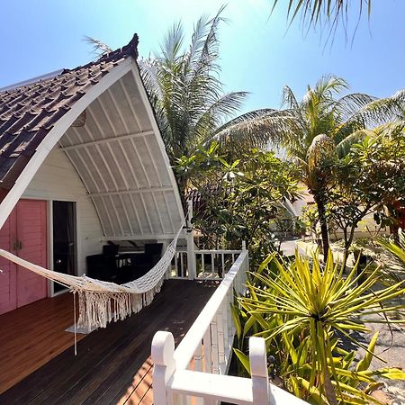 Gili Lumbung Bungalow Gili Islands Exterior photo