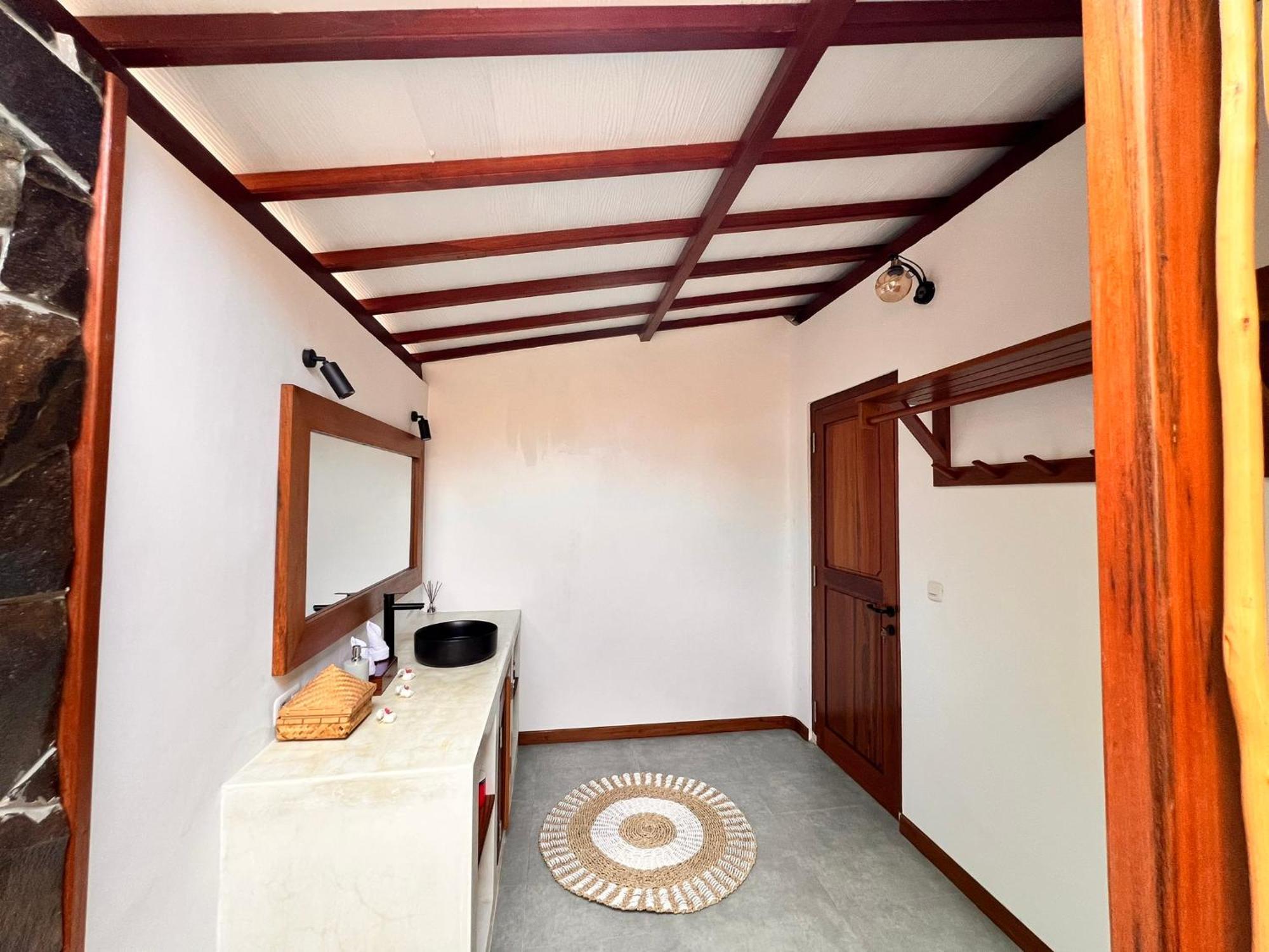 Gili Lumbung Bungalow Gili Islands Exterior photo
