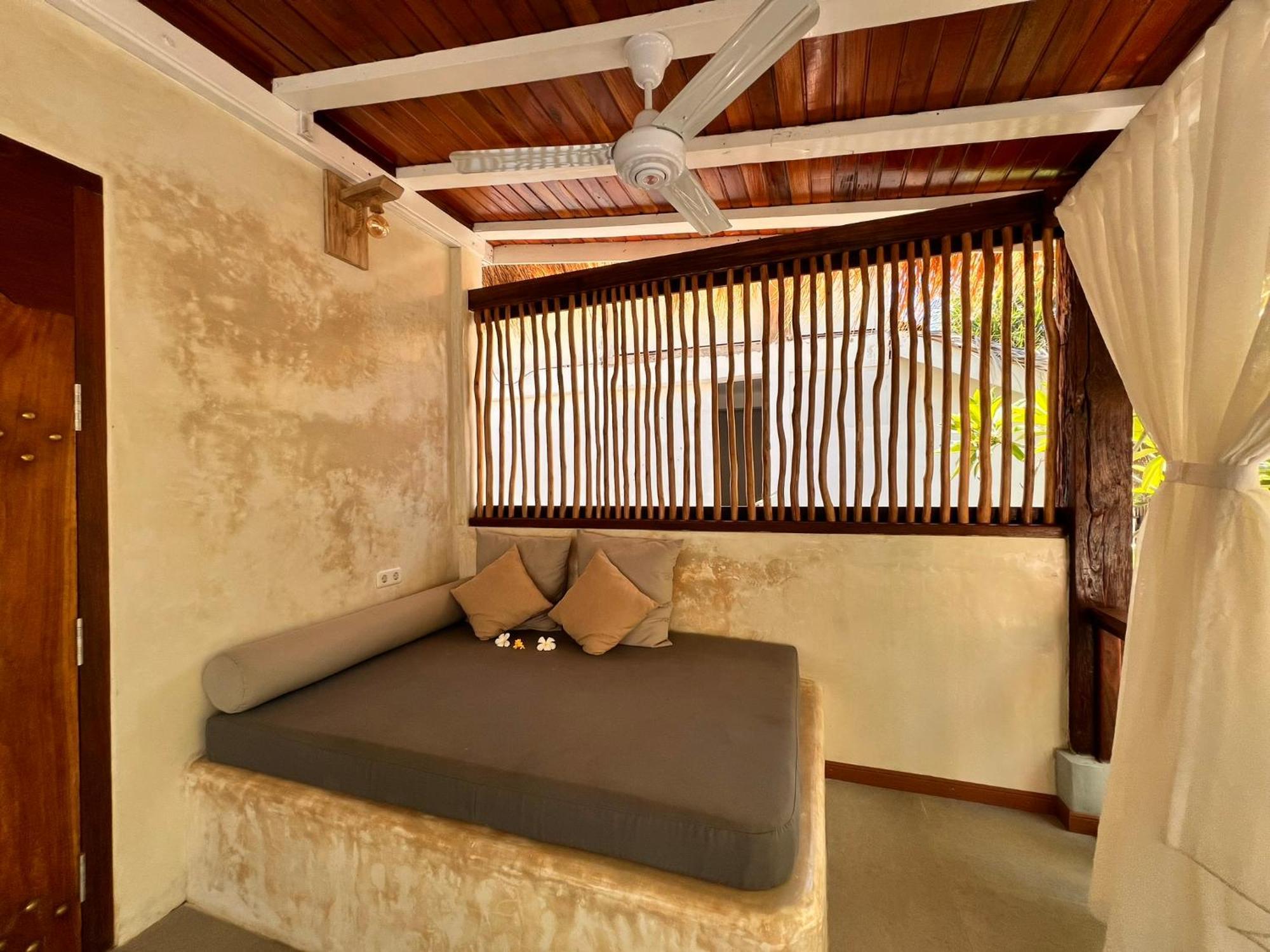 Gili Lumbung Bungalow Gili Islands Exterior photo