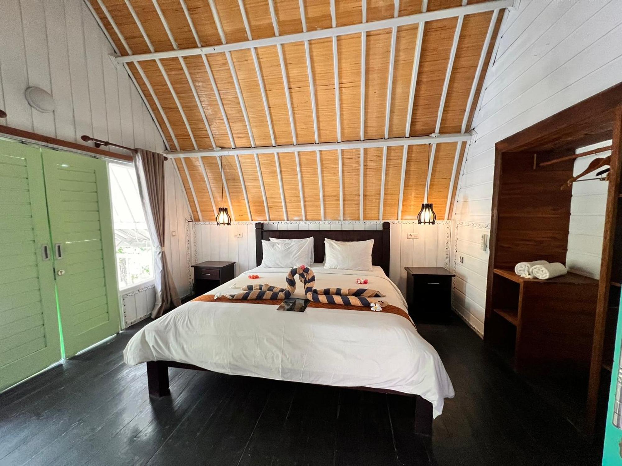 Gili Lumbung Bungalow Gili Islands Exterior photo