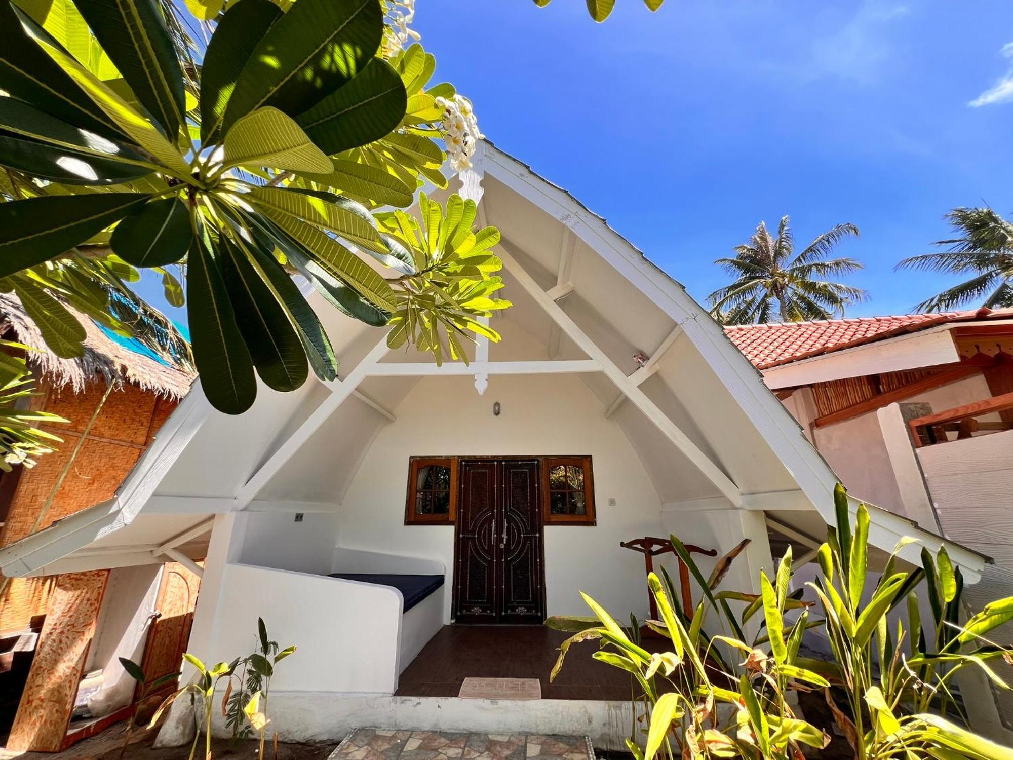 Gili Lumbung Bungalow Gili Islands Exterior photo